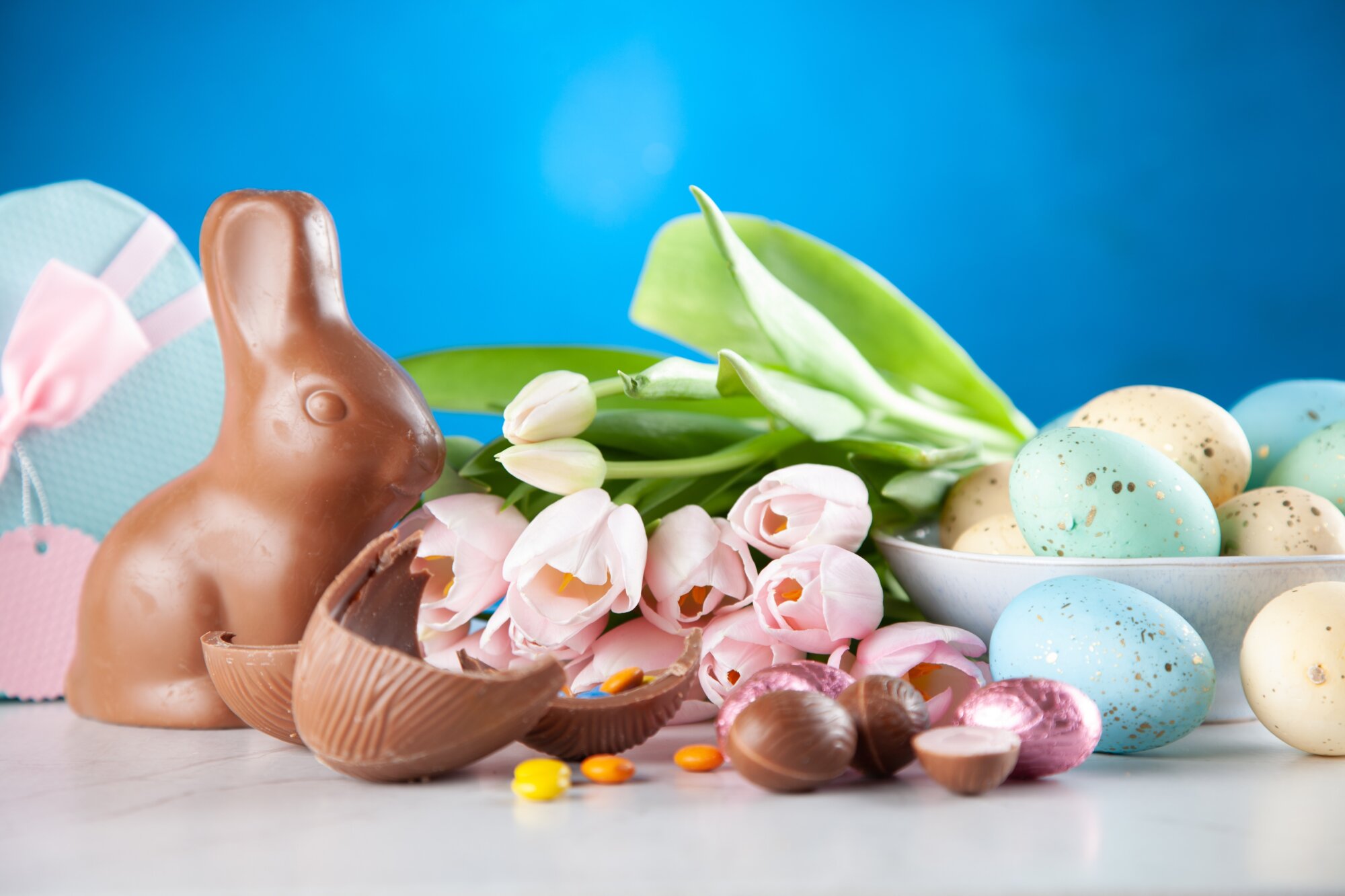Easter & May Bank Holidays 2023 - Alexandre Boyes