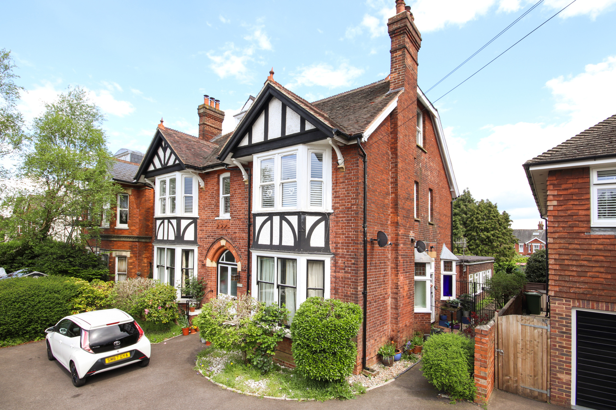 ST Johns Road, Tunbridge Wells, TN4 - Alexandre Boyes